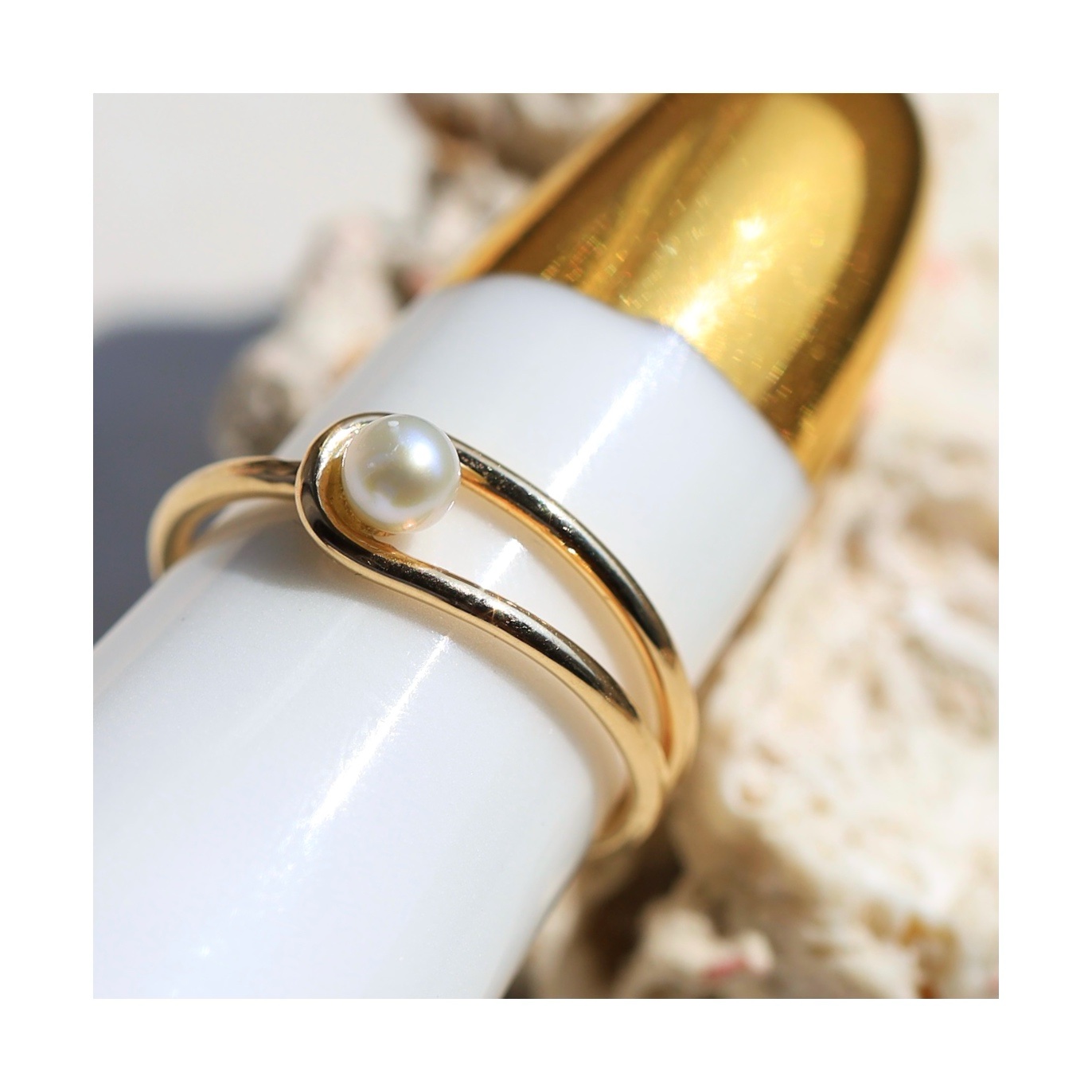 ISLA - pierścionek z perłą ze złota - obrazek 6