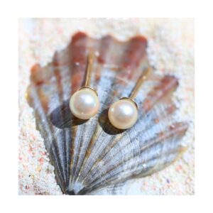 ISLA- złote kolczyki na sztyfcie z perłą